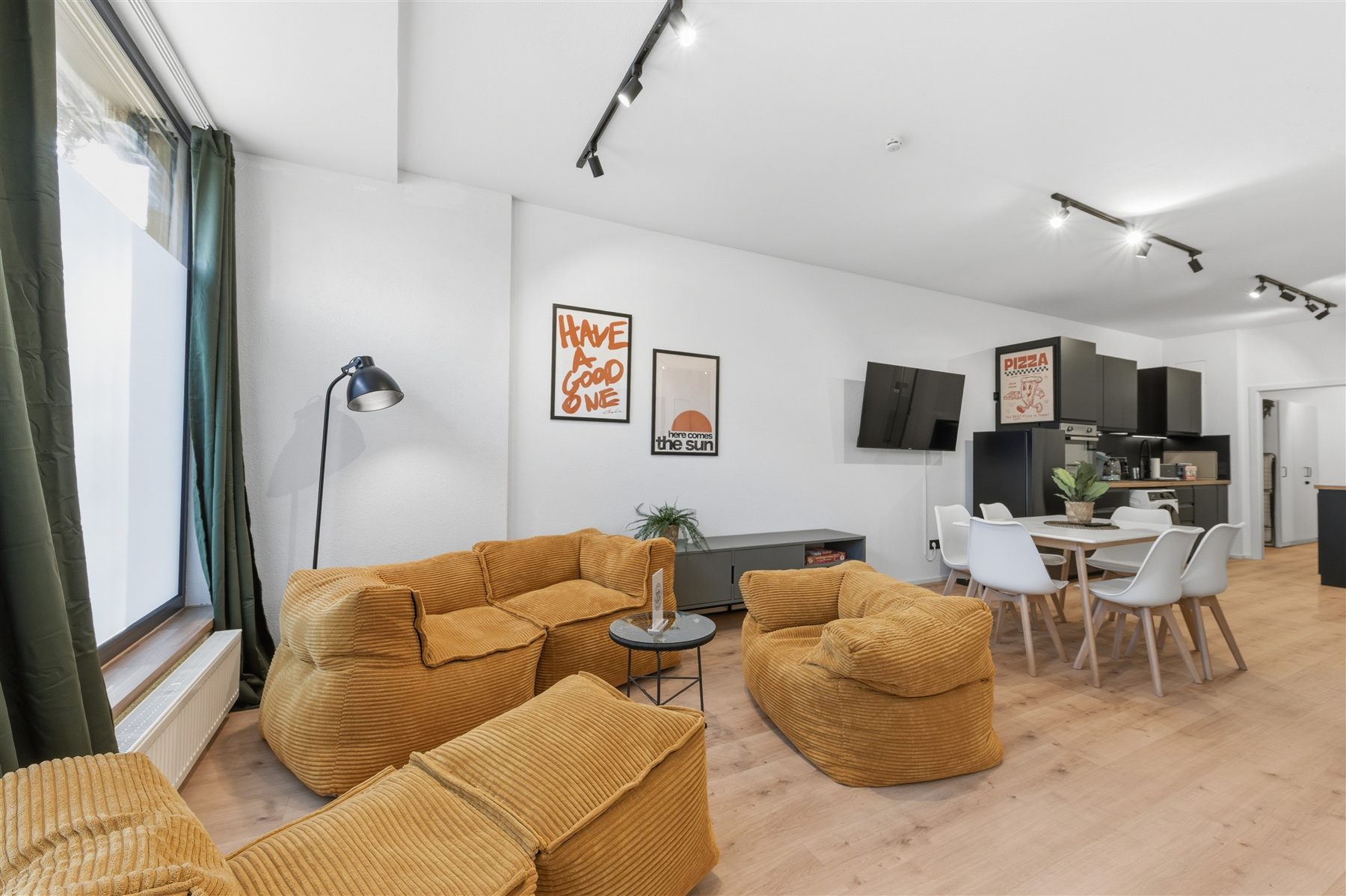 Wohnbereich einer modernisierten Wohnung in Ludwigsburg
